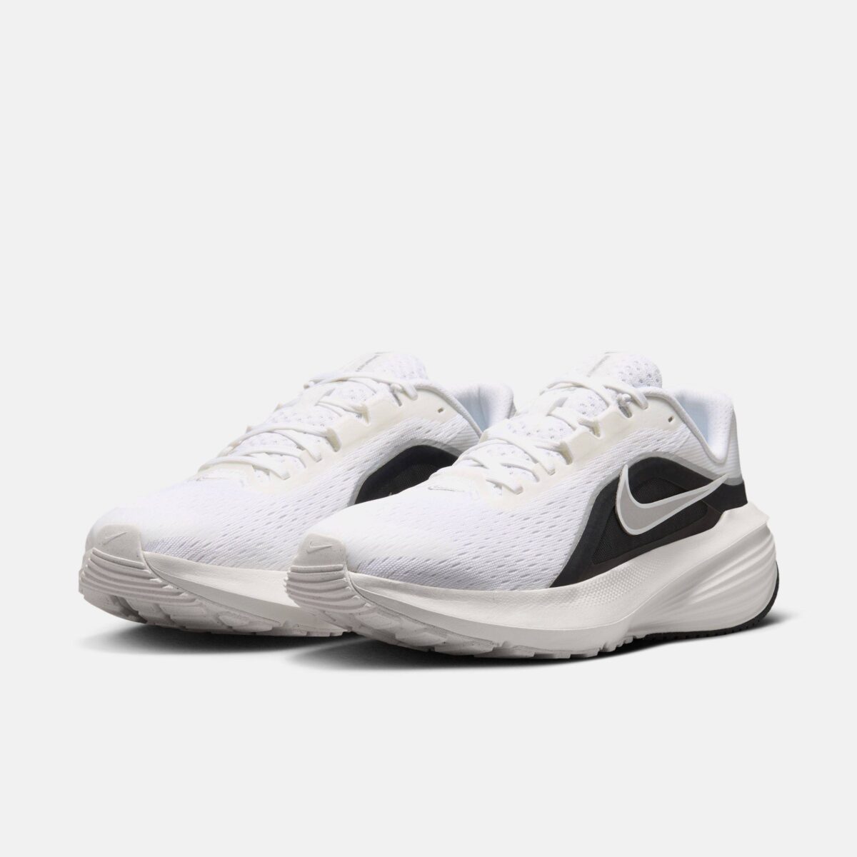 Nike Downshifter 14 Men’s  Road Running Shoes